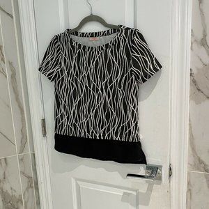 Nell Women's Cap Sleeve Black White Printed Blouse